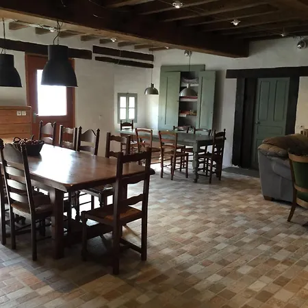 Les Bouis Hébergement de vacances *