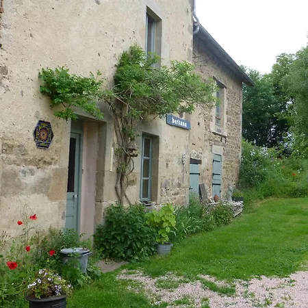 Les Bouis Hébergement de vacances Saint-Hilaire (Puy-de-Dome)